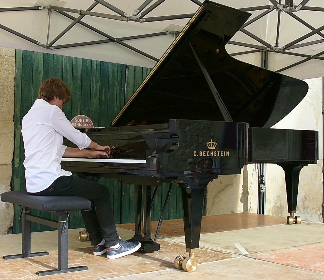 Festival de la Roque d'Antheron